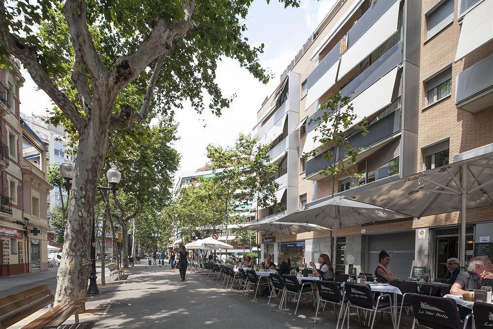 Mistral City Pool Apartments 巴塞罗那 外观 照片